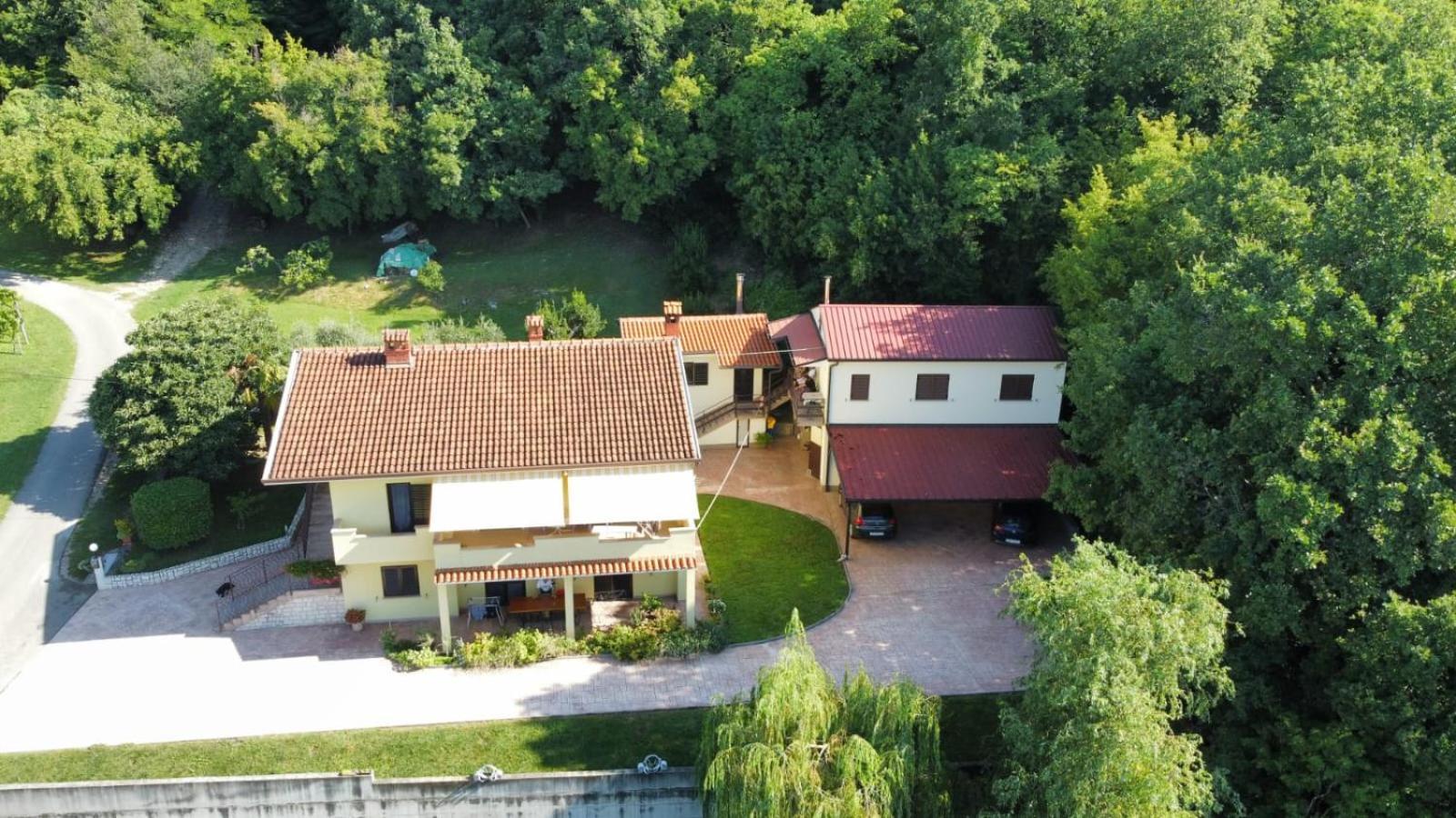 Apartman Koraca Roč エクステリア 写真